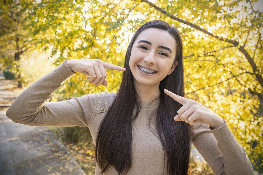Straightening Smiles: The Complete Guide to Dental Braces